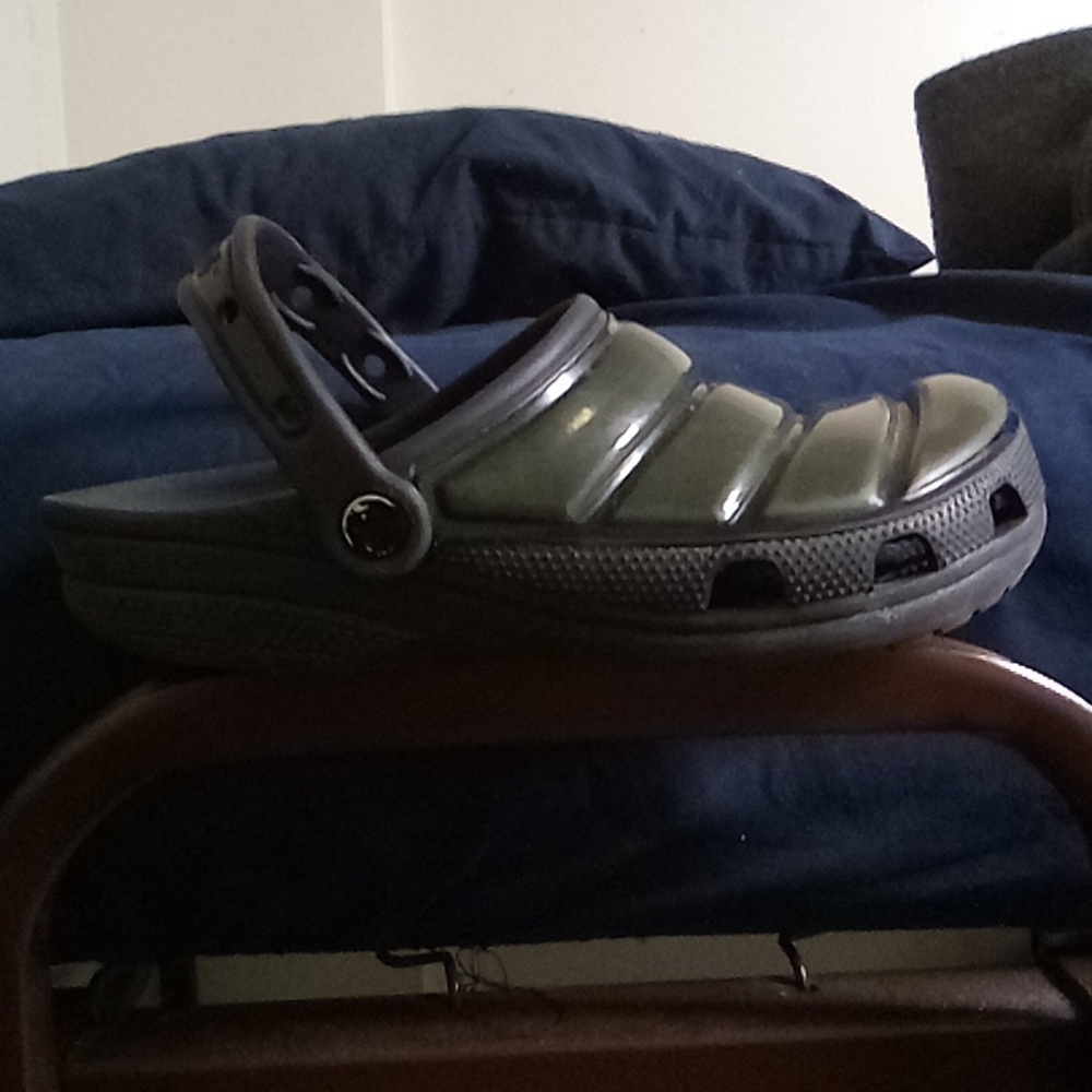 Crocs